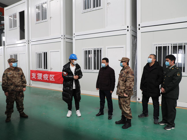 政府领导指导工作